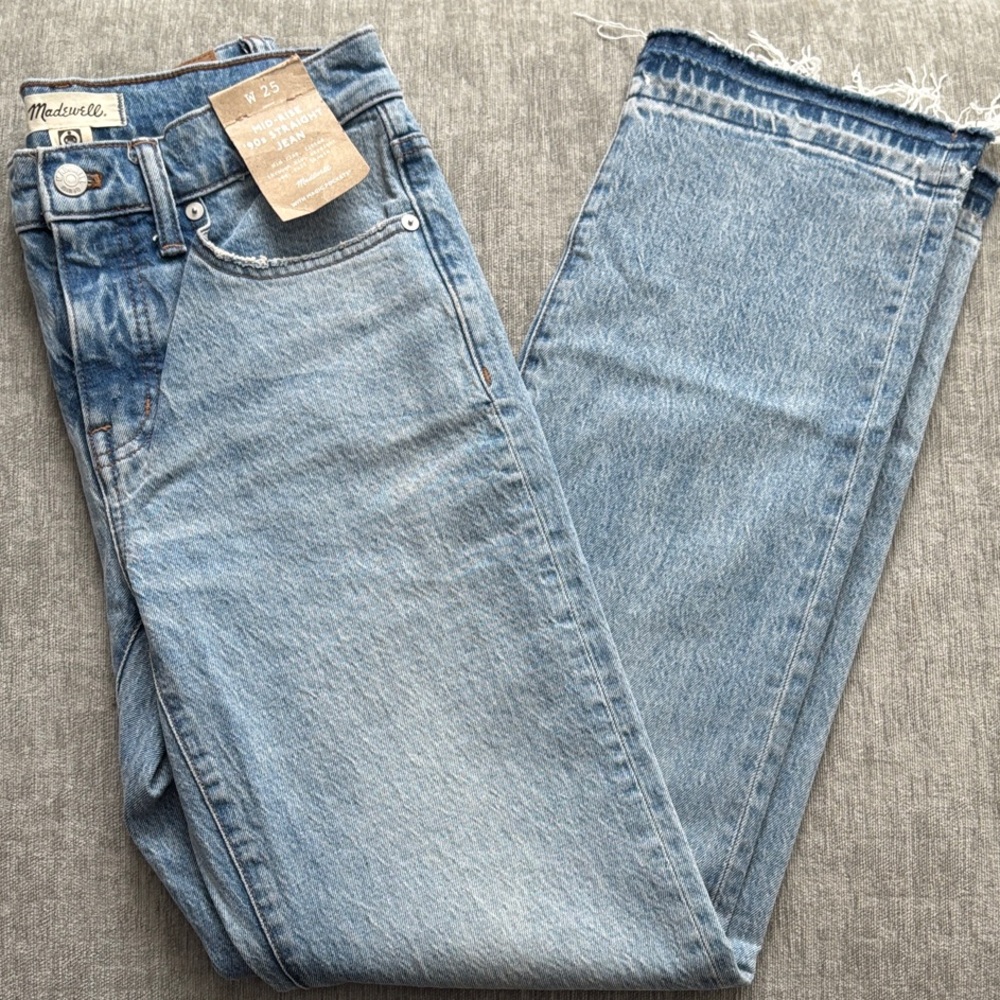 Madewell Mid-rise 90’s straight Jeans